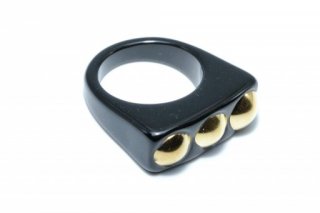 R00196-04 R00196-04 Ring Acryl – One size medium