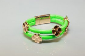 BRC1115 Green Armband